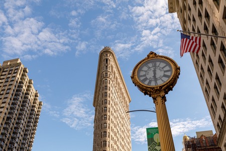 New york, United States - May 12, 2018 : The Flatiron building with the 5th Ave Building Clock in Manhattan in New York, NYのeditorial素材