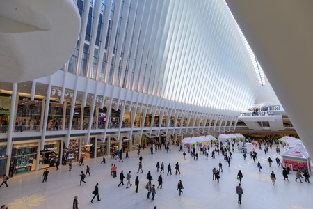 Manhattan, New York City - May 10, 2018 : Oculus interior of the white World Trade Center station with people in NYCのeditorial素材