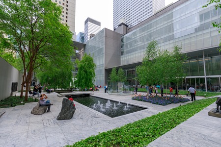 New York, USA - May 12, 2018 : The main garden of MoMA, Museum of Modern Art in Manhattan, NYCのeditorial素材