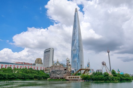 Seoul, South Korea - July 3, 2018 : Lotte World amusement theme park around Seokchon lake, a major tourist attraction in Seoul, South Korea.のeditorial素材