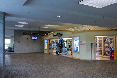 Honolulu, Hawaii - Aug 20, 2018 : Terminal scene of Daniel K. Inouye International Airport in Hawaiiのeditorial素材