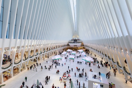 New York, USA - November 26, 2018 : The Oculus, Interior of the white World Trade Center station in Lower Manhattanのeditorial素材
