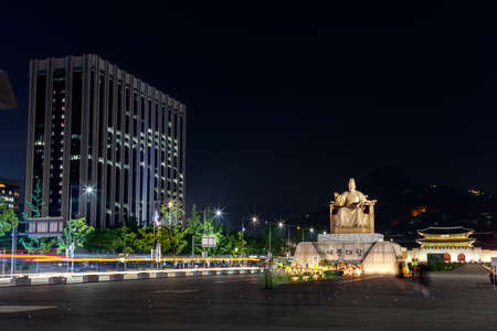 Gwanghwamun plaza at night and The statue of King Sejong