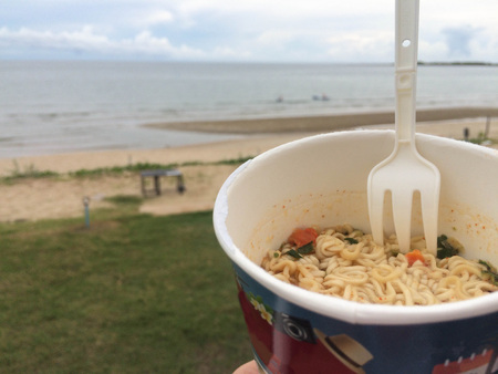 Instant noodle with beach viewの写真素材