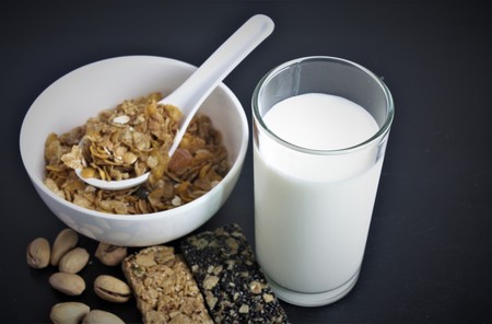 nuts nut isolated Cerealの写真素材