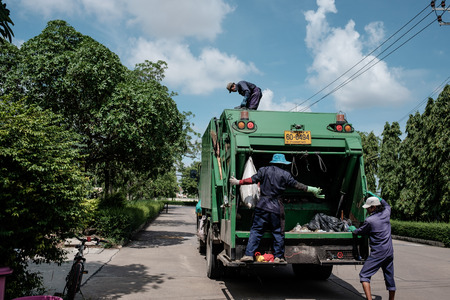 The Coorperation of two workers.の写真素材