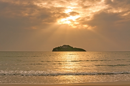 Sunrise over the sea, Prachuap Khiri Khan, Thailandの写真素材