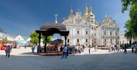Uspanskiy temple in Pecherskaya Lavra, Kiev, Ukraineのeditorial素材