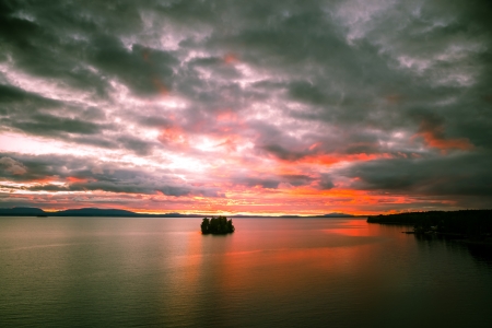 Sunset over the big lake in Northern Swedenの写真素材