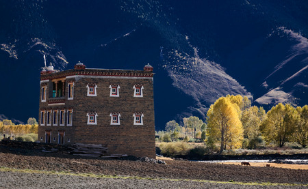 Sichuan Yajiang rural sceneryのeditorial素材