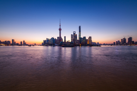 Shanghai Lupu River Bund Lujiazui Building Landscapeのeditorial素材