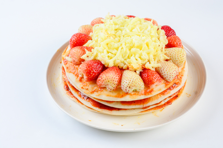 pizza with strawberry and cheeses, sweet pizza, layer cake pizza pn white backgroundの写真素材