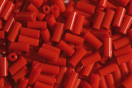Red glass microtubules are   photographed very largely