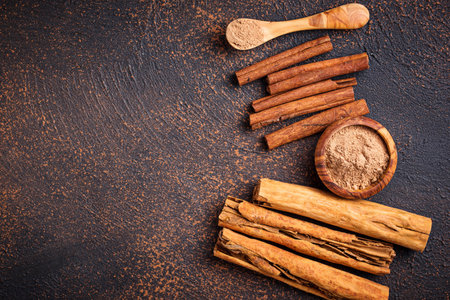 Ceylon cinnamon and cassia, sticks and powder