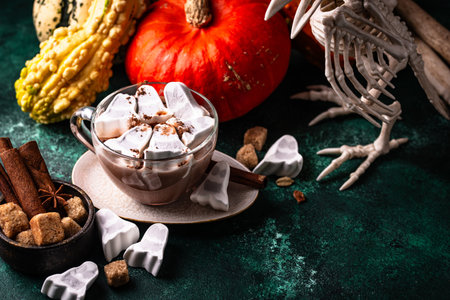 Halloween hot chocolat with ghost marshmellowの写真素材