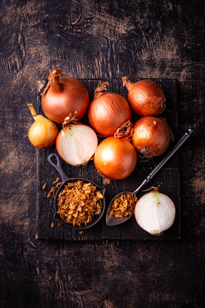 Bowl with chopped fried crispy onionsの写真素材