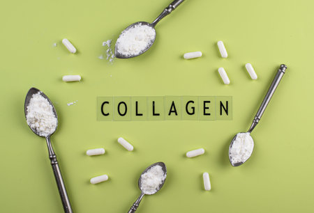 Collagen powder and pills. Healthy supplementの写真素材