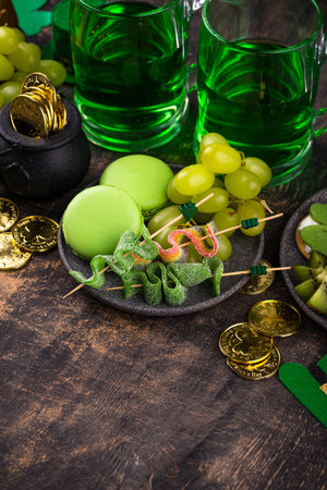 St. Patricks Day party food, green beer and shamrockの写真素材