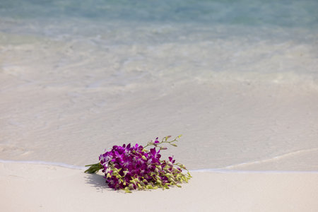Beautiful bridal bouquet on Maldives beachの写真素材