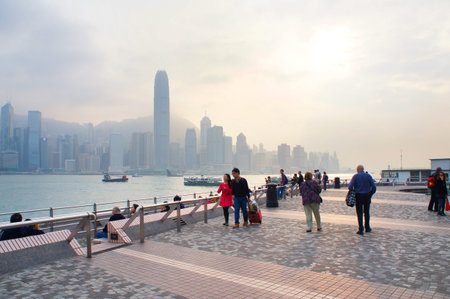 Harbour Victoria embankment at sundown in the Hong Kongのeditorial素材