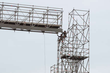 Moscow, Russia - September 23, 2012: Workers mount the installation for the Moscow international festival "Circle of light" in Gorky Park in Moscowのeditorial素材