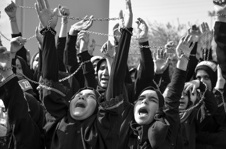 Istanbul, Turkey - October 11, 2016: Muslims worldwide marks Ashura Istanbul Shiite community. Caferis take part in a mourning procession marking the day of Ashura in Istanbul's Halkali region, Turkey on October 11, 2016. Caferi Muslims are observing the のeditorial素材