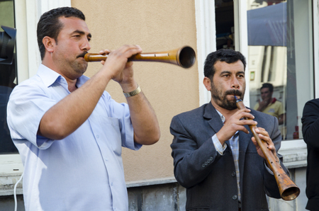 Istanbul, Turkey - May 05, 2013: Hidrellez Spring Festival Zurna It is accompanied bass drum.
Hidrellez in Ahirkapi Festival (Romani language: Ederlezi) Hidrellez is one of the seasonal festivals of all Turkish world which is celebrated as the first day oのeditorial素材