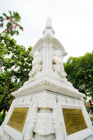 Phra Nakhon Si Ayutthaya - March 1, 2008: Monument of Queen Sunanta, King Rama V's royal consort, and their son who were died in a boat accident at Bang Pa-In Royal Palace.のeditorial素材