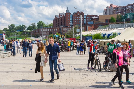 DNEPROPETROVSK, UKRAINE - May 09, 2016:Happy people walking on the Dnepr river embankment during Victory Day celebrations at May 09, 2016 in Dnepropetrovsk, Ukraineのeditorial素材