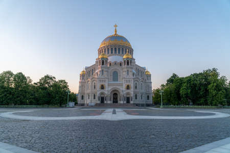 Summer views of the Nikolsky Sea Cathedral in the morning before dawn.のeditorial素材