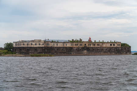 Russia. Saint-Petersburg. Kronshlot Fort-a monument of history and architecture of the XVIII century, located along the fairway of the southern Bank of Kronshtadt.のeditorial素材