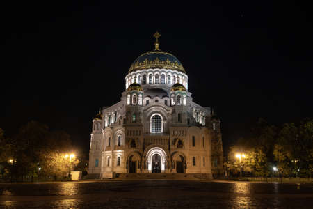 Russia. Saint Petersburg, Kronshtadtsky district. View of St. Nicholas Naval Cathedral in Kronstadt on a September night.のeditorial素材