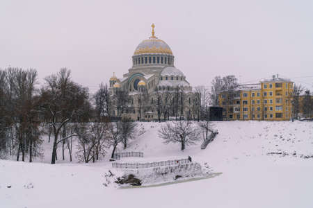 Russia. Kronstadt, January 28, 2022. View of the Naval Cathedral of St. Nicholas on a frosty day.の写真素材