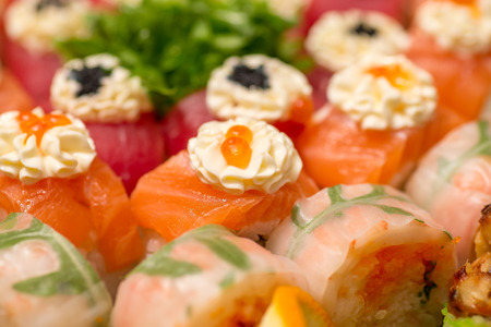macro shot of sushi with caviar. close upの写真素材