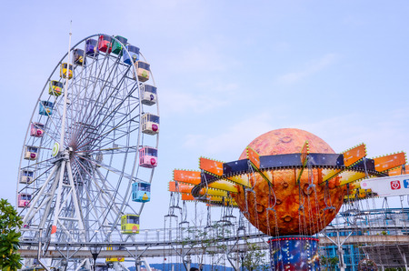 Ferris wheel and recreation facilities In Taipei Children's Amusement Parkのeditorial素材
