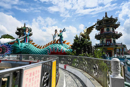 Kaohsiung, Taiwan - OCT 16, 2021: Spring and Autumn Pavilions in Lianchihtan.のeditorial素材