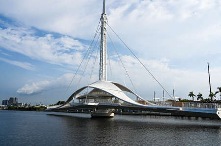 Kaohsiung, Taiwan - OCT 16, 2021: Scenery of the Great Harbor Bridge in the port of Kaohsiung, Taiwan.のeditorial素材