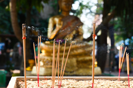 Samut Songkhram, Thailand - DEC 22, 2022: Bang Kung Templeのeditorial素材