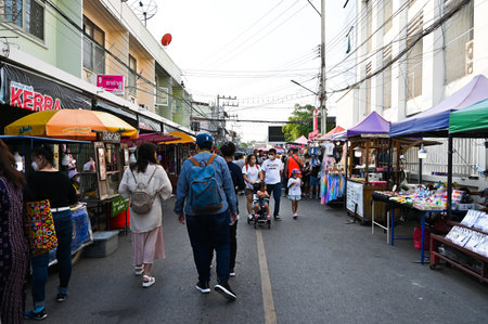 Samut Songkhram, Thailand - DEC 22, 2022: Amphawa Floating Marketのeditorial素材