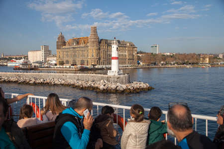 Istanbul,Turkey - 12-03-2017:Haydarpasa train station building view.Ferry passengers are watching the viewのeditorial素材