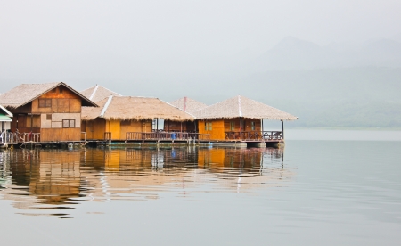 House on raft in the Srinakarin Dam, Kanchanaburi in Thailand の写真素材