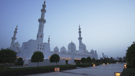 Abu Dhabi, UAE - April 04, 2018: Sheikh Zayed Grand Mosque is one of the six largest mosques in the worldのeditorial素材