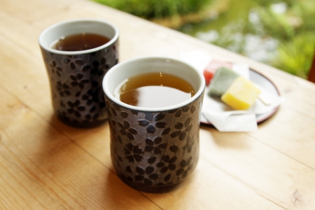 Two cups of tea in the gardenの写真素材