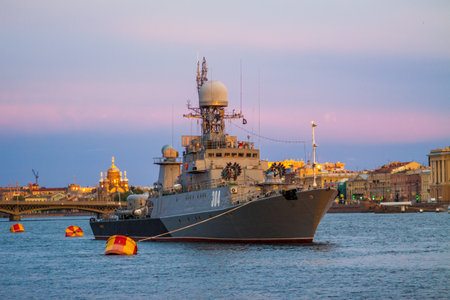Small anti-submarine ship of project 133.1 Urengoy in Neva river in Saint-Petersburg at summer morningのeditorial素材