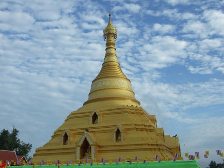 praboromatad nakornchum templeの写真素材