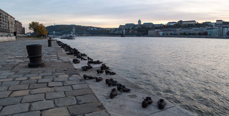 Danube embankment in Budapest (Hungary). Memorial to the Jewish victims of the war in the form of iron shoes.のeditorial素材