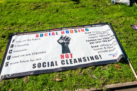 Newham Council to displace the mothers from London, 
social cleansing people with low income, demonstrationのeditorial素材