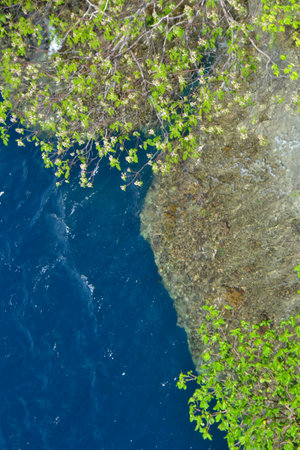 Underwater drop offの写真素材