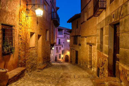 Narrow cobbled streets and stunning Medieval houses at Albarracin in the Teruel region of Spainの写真素材