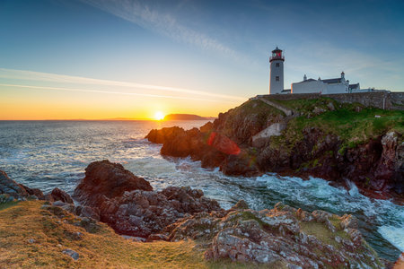 Sunrise at Fanad Head Lighthouse in Donegal, Irelandの写真素材